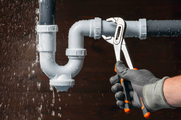 Professional Leak Detection technician working in Piedmont, OK